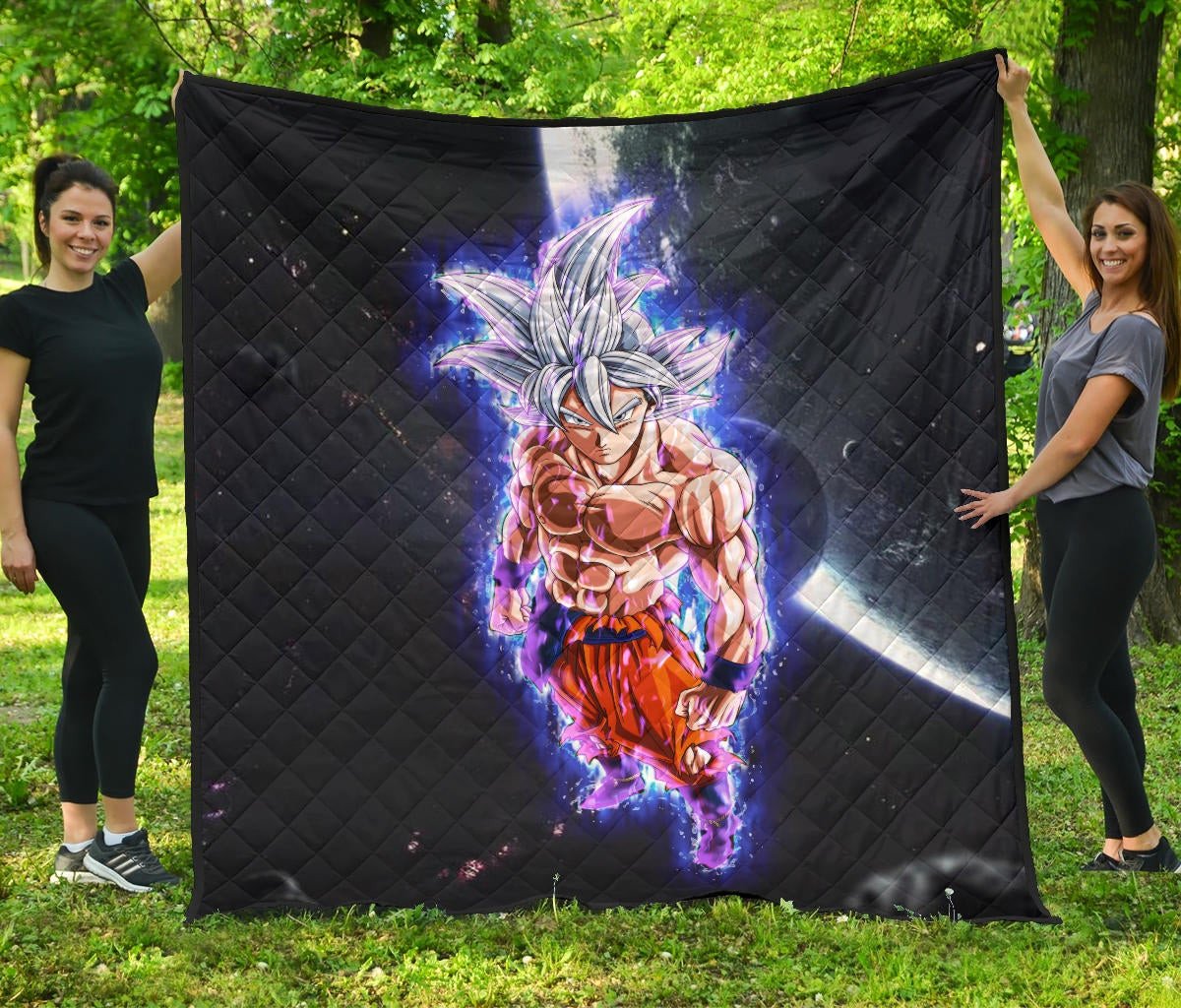 Dragon Ball Anime Premium Quilt – DB Handsome Goku Power Blue Bursting Quilt Blanket