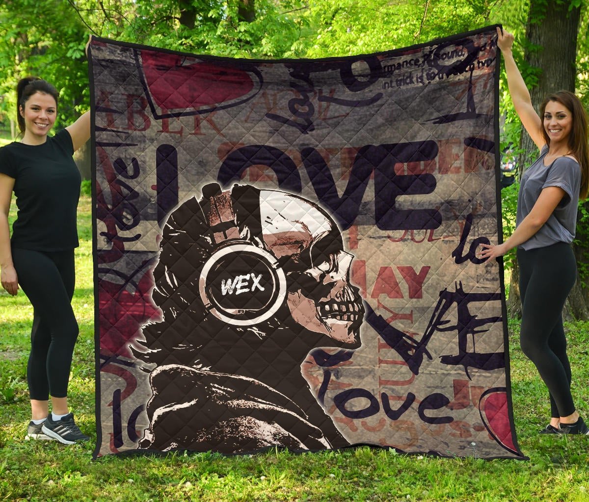 Love Premium Quilt – Introvert Skeleton Wearing Headphone Love Patterns Quilt Blanket