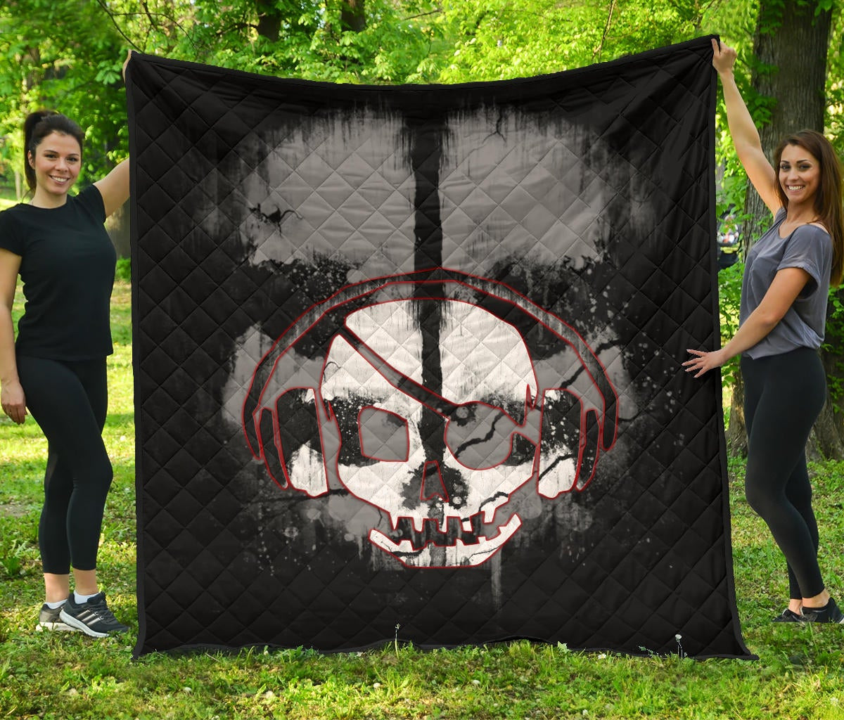 Skull Premium Quilt – Horror Pirate Skull Wear Headphone Black White Quilt Blanket