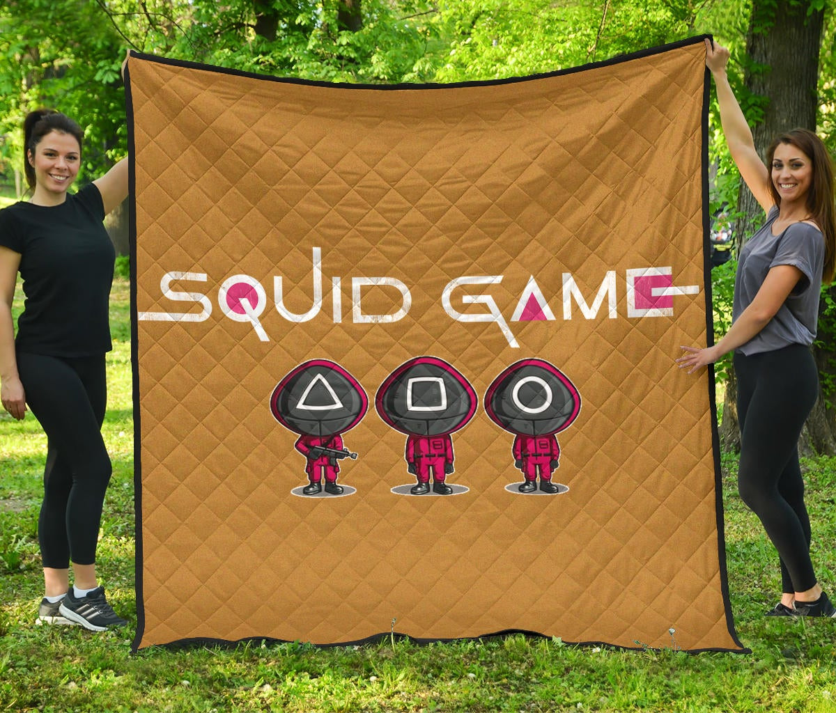 Squid Game Movie Premium Quilt – Cute Chibi Squid Workers Round Square Triangle Face Quilt Blanket