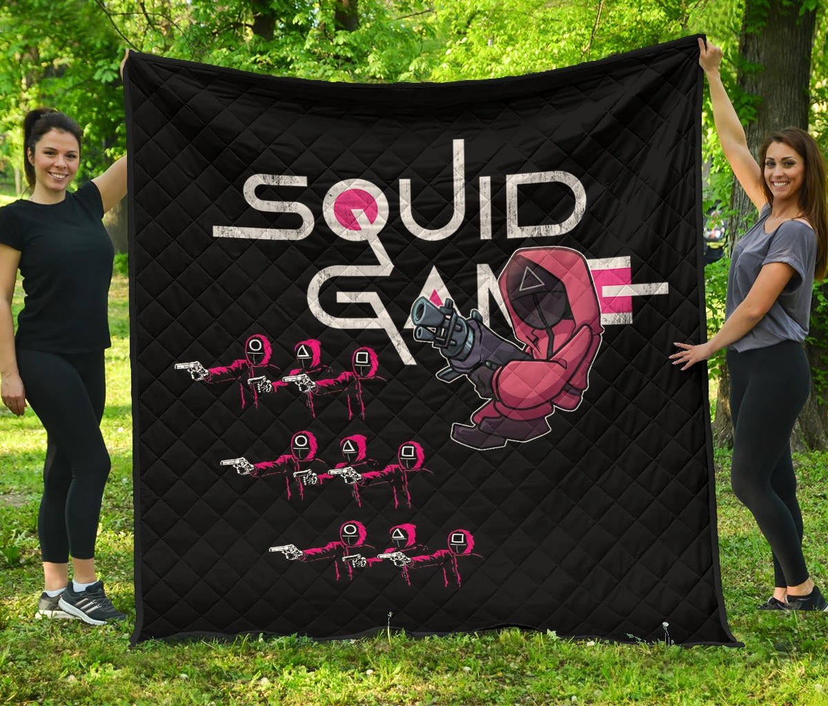 Squid Game Movie Premium Quilt Three Squid Workers Round Square Triangle Attack Quilt Blanket