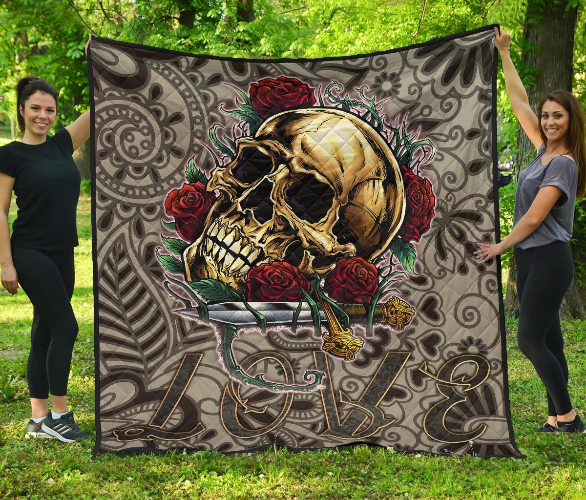 Valentine Premium Quilt – Skull With Red Roses Love In Your Eyes Quilt Blanket